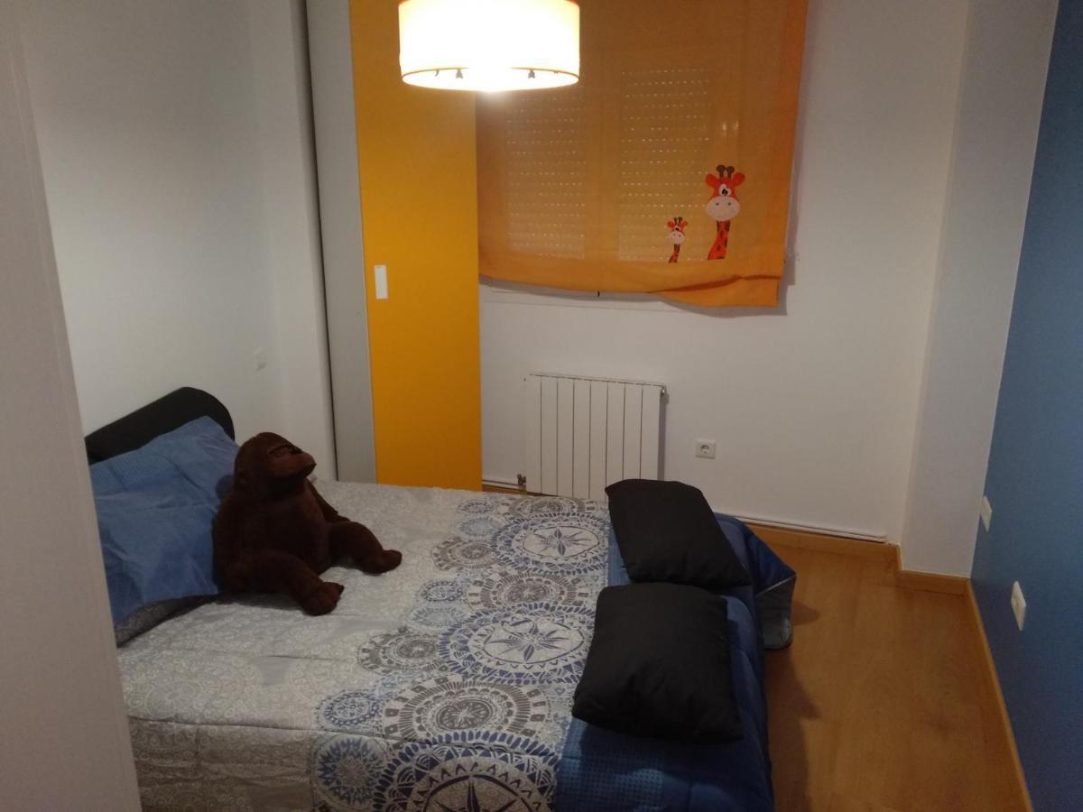 Agustina de Aragón Apartment Zaragoza Bagian luar foto