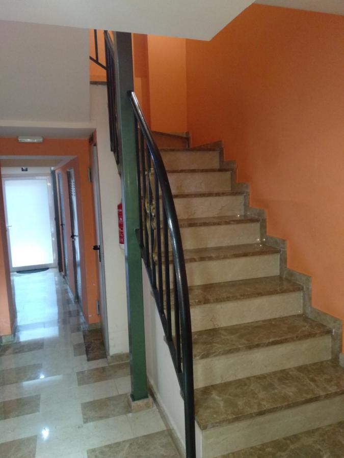 Agustina de Aragón Apartment Zaragoza Bagian luar foto
