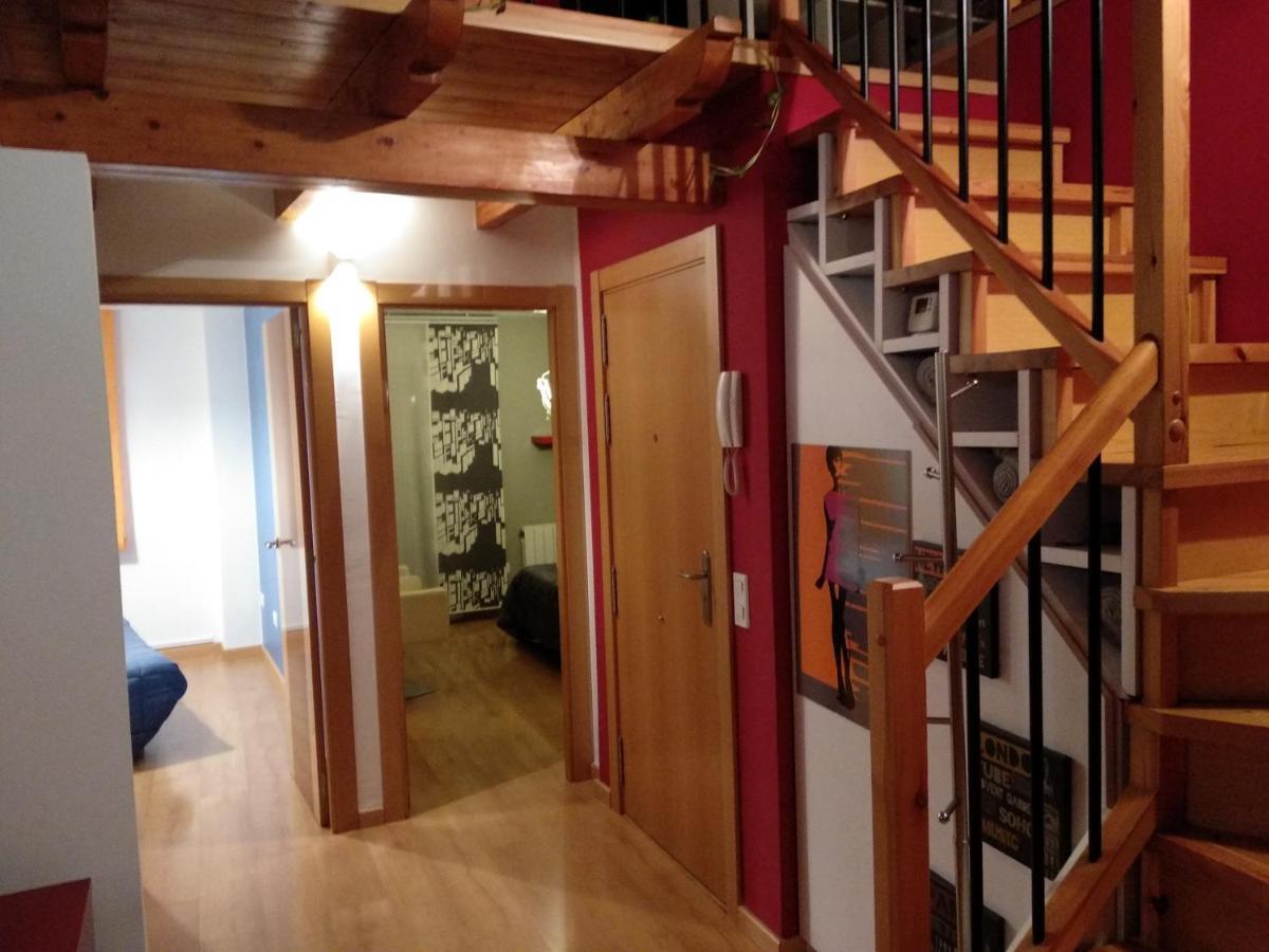 Agustina de Aragón Apartment Zaragoza Bagian luar foto