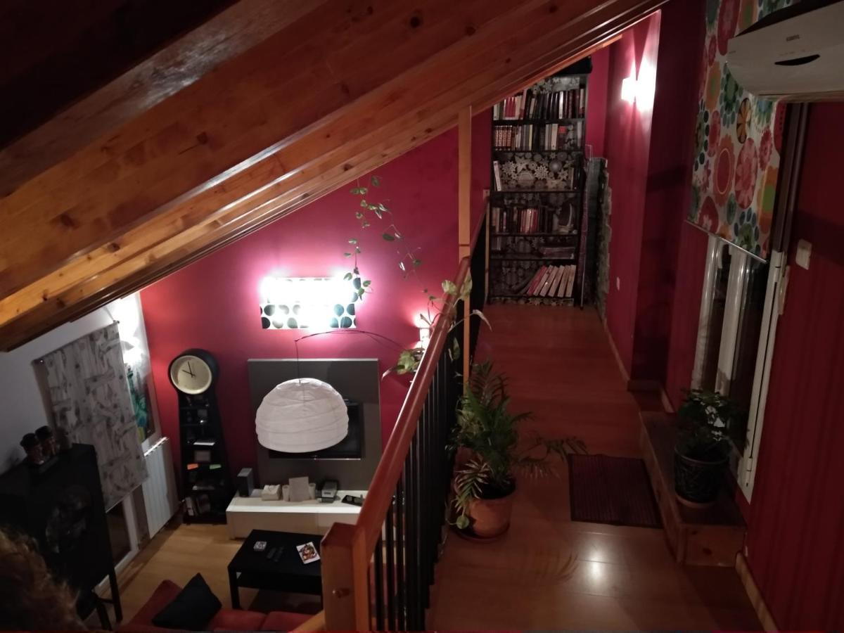 Agustina de Aragón Apartment Zaragoza Bagian luar foto